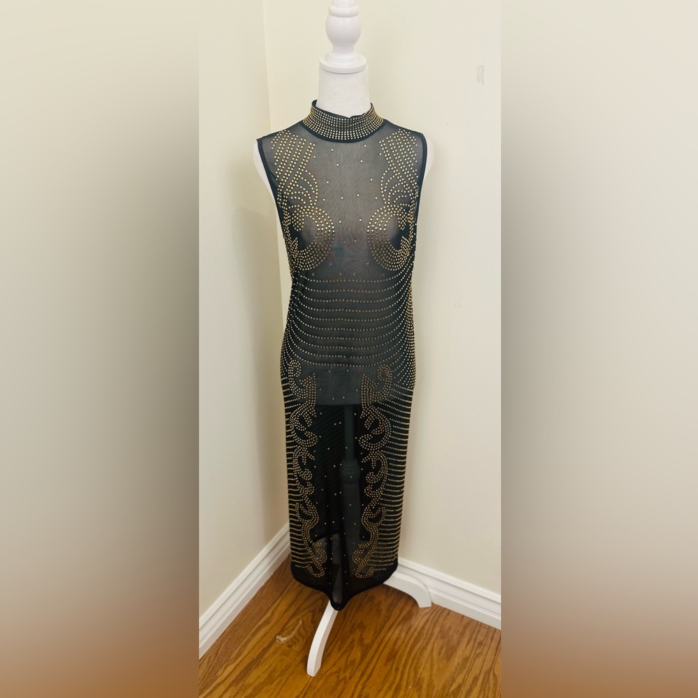 Black Gold Sleeveless Formal Cocktail
Maxi Sheer Dress
